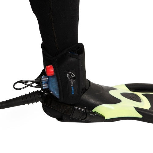 Ocean Guardian Shark Shield Freedom7 Shark Defense System - Speardeals.com